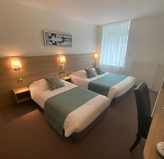 Трехместный Номер Комфорт, Du Louvre