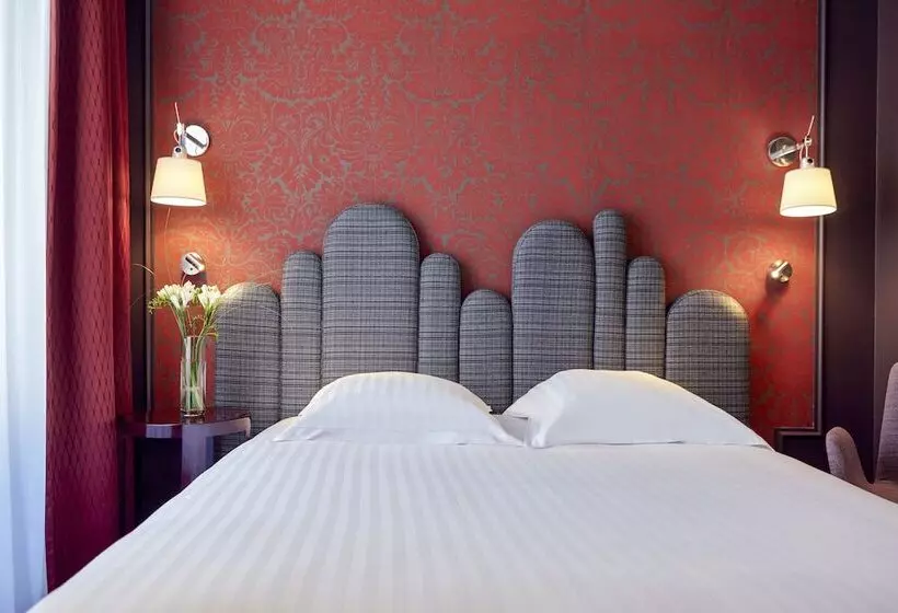 اتاق استاندارد سه نفره, Grand Hôtel Du Midi Montpellier   Opéra Comédie