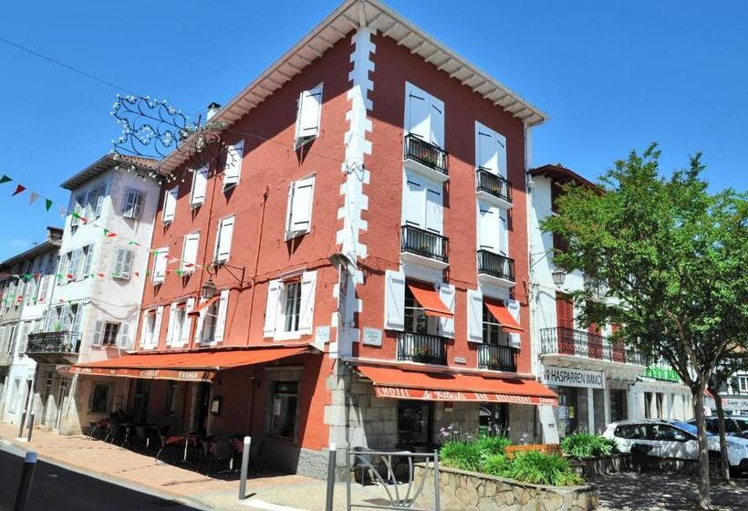 Студия Стандарт, Hôtel Les Tilleuls