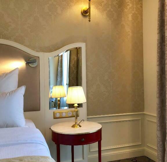 חדר דלוקס, Hôtel Mayfair Paris