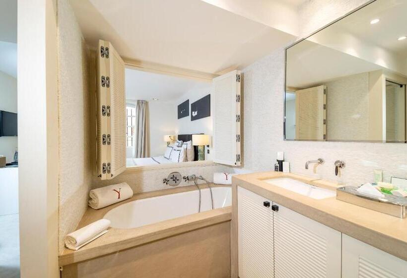 Классический Номер, Le Yaca Saint Tropez