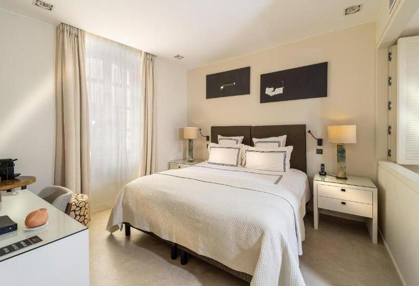 Классический Номер, Le Yaca Saint Tropez