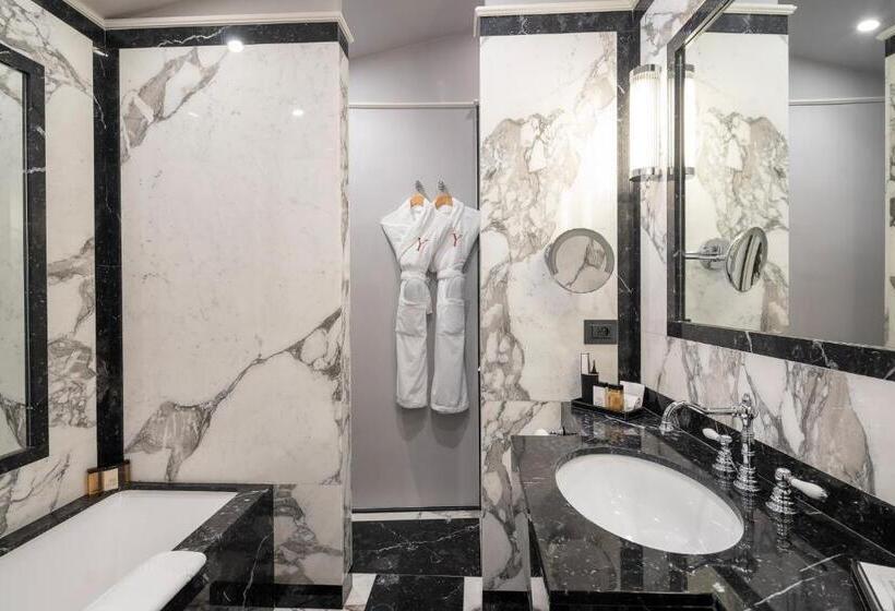 Quarto Deluxe Vista Mar, Le Yaca Saint Tropez