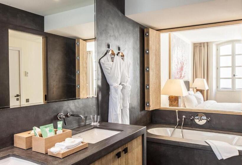 Quarto Deluxe, Le Yaca Saint Tropez