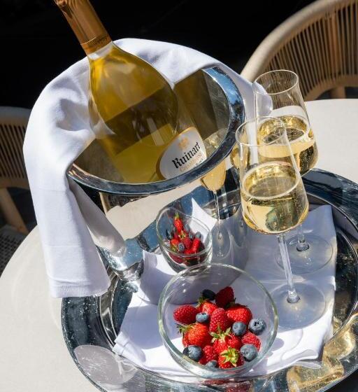 Люкс Дюплекс, Le Yaca Saint Tropez