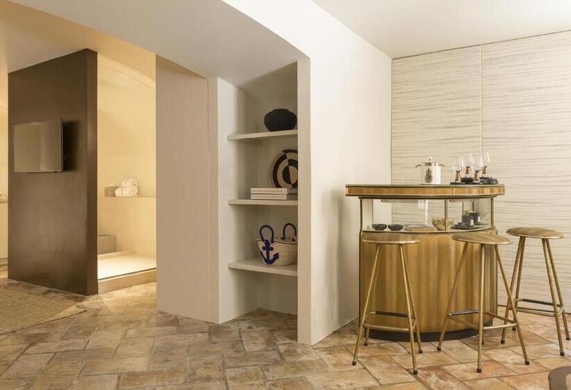 Quarto Superior Primeiro Andar, Le Yaca Saint Tropez