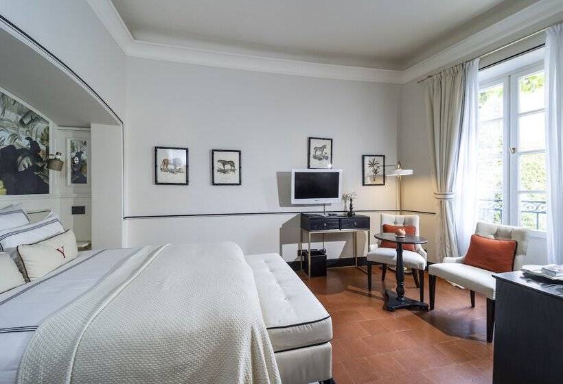 Номер Superior, Le Yaca Saint Tropez