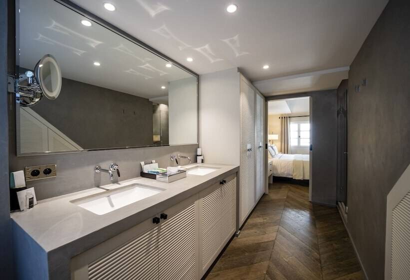 Номер Deluxe, Le Yaca Saint Tropez