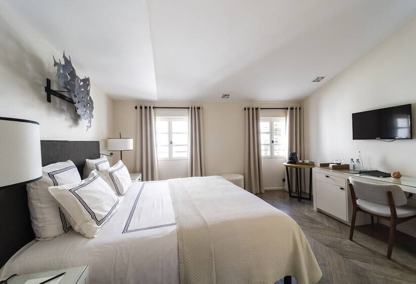 Quarto Deluxe, Le Yaca Saint Tropez