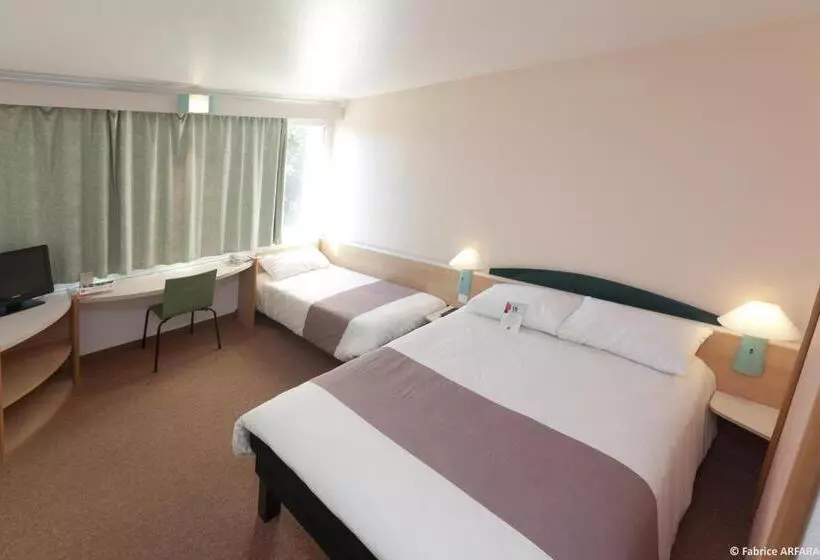 Chambre Individuelle Standard Lit Double, Ibis Ales Centreville