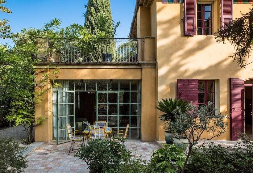 فيلا غرفة نوم واحدة مع مسبح, Le Pigonnet  Esprit De France