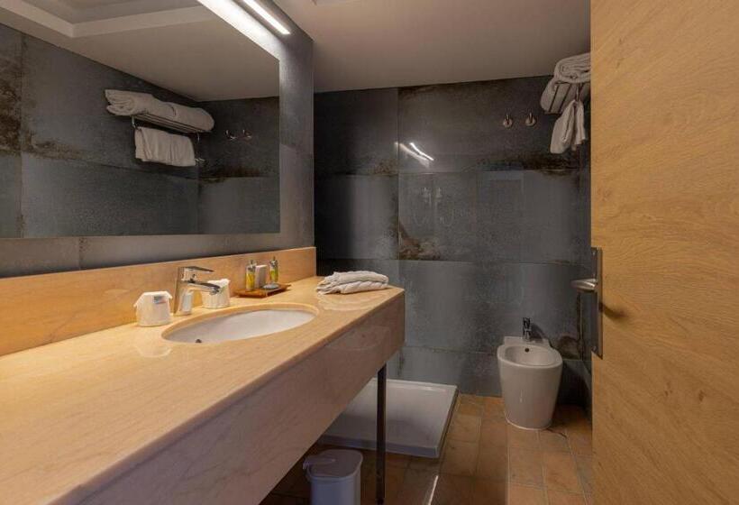 プールビュースタンダードルーム, Le Yachtman, The Originals Collection