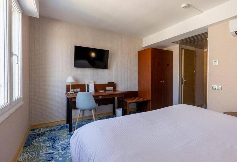 プールビュースタンダードルーム, Le Yachtman, The Originals Collection