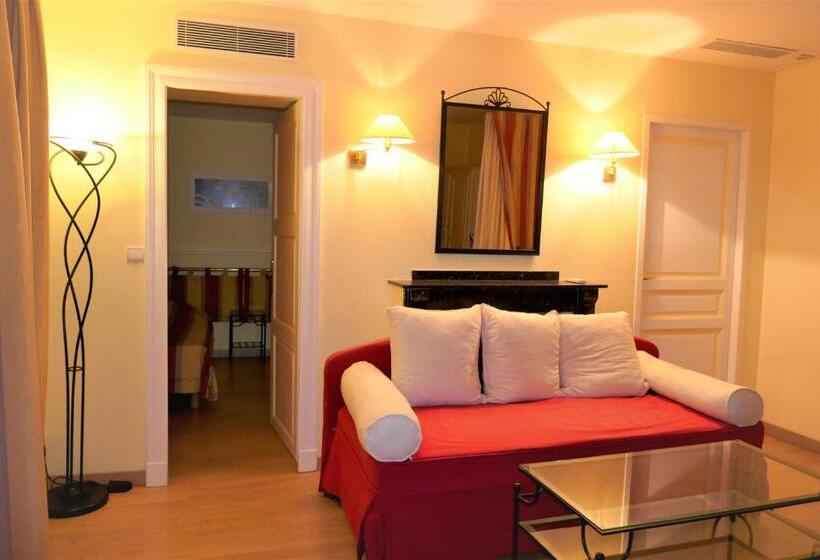 סוויטה משפחתית, Moderne Et Pigeon