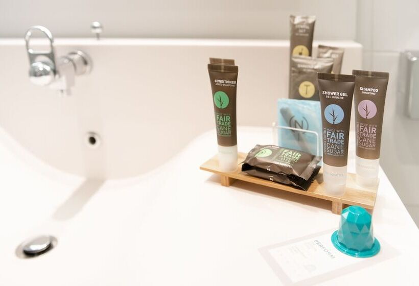 سوییت, Novotel Lyon Gerland Musée des Confluences