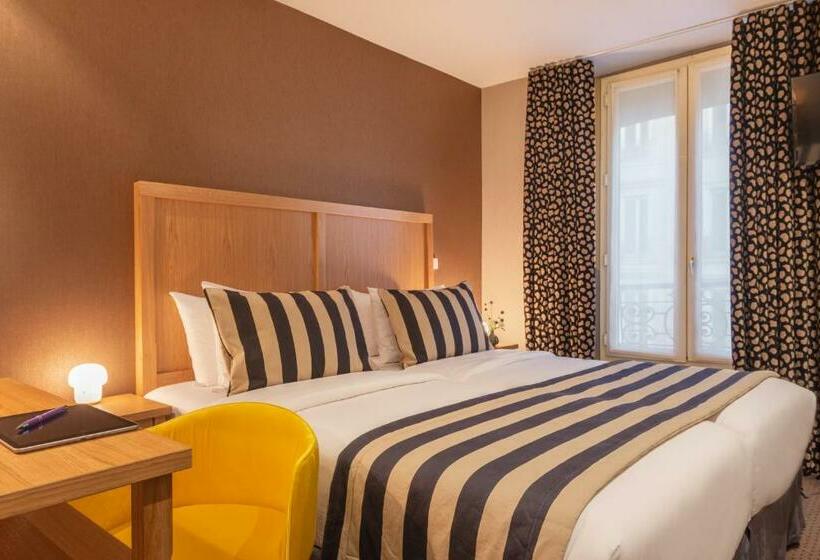 اتاق سوپریور, 29 Lepic