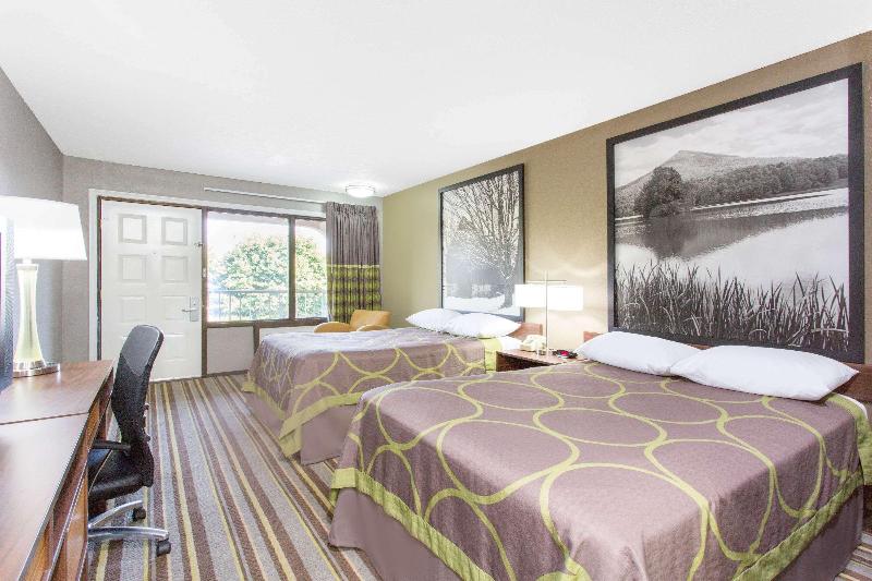 اتاق سوپریور, 29 Lepic