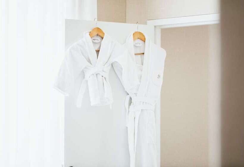 디럭스 룸, Barriere Le Royal La Baule