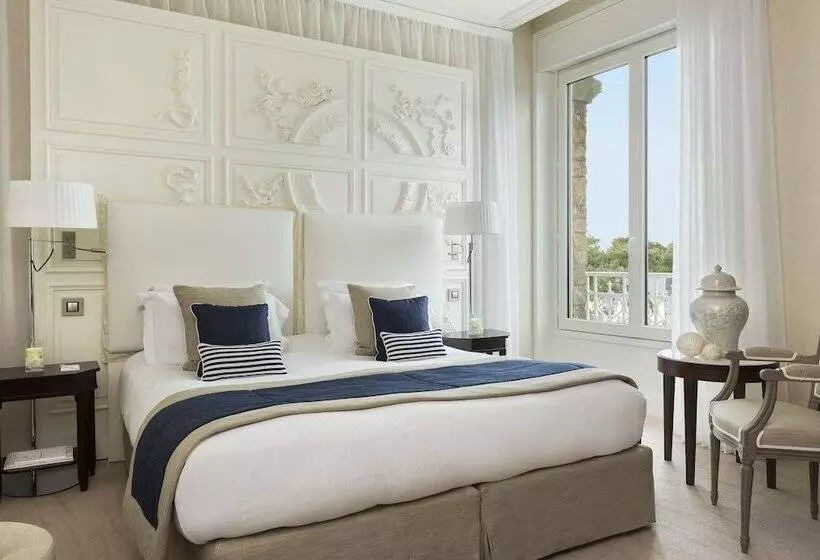 オーシャンビューデラックスルーム, Barriere Le Royal La Baule