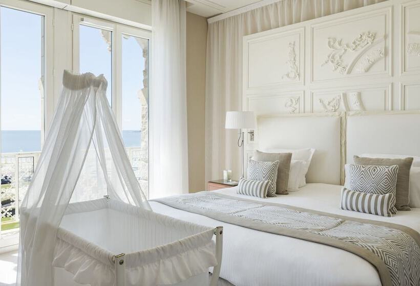 주니어 스위트 바다 전망, Barriere Le Royal La Baule