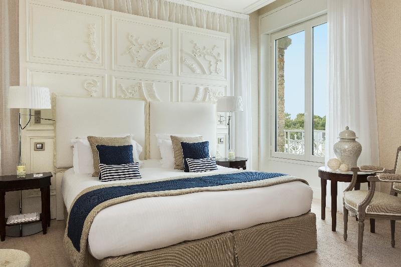 디럭스 룸 바다 전망, Barriere Le Royal La Baule