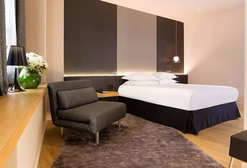 エクゼクティブルーム, Best Western Quartier Latin Pantheon