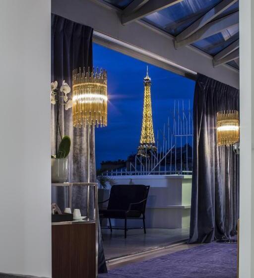 سوییت, Hôtel De Sers Champs Elysées Paris
