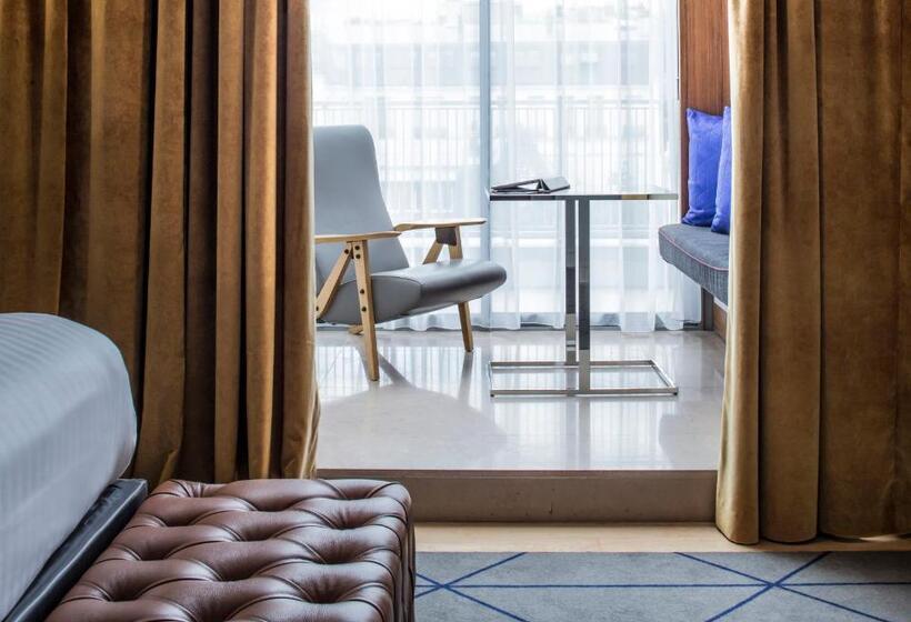 プレステージルーム, Hôtel De Sers Champs Elysées Paris