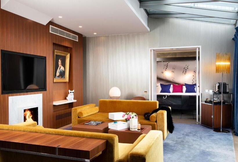 テラス付スイート, Hôtel De Sers Champs Elysées Paris
