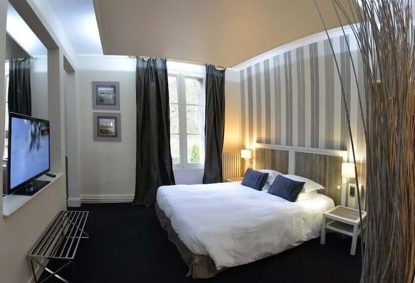 جناح عائلي, Domaine De Joinville