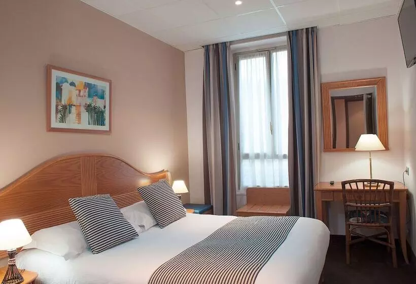 Quarto standard, Esprit D Azur