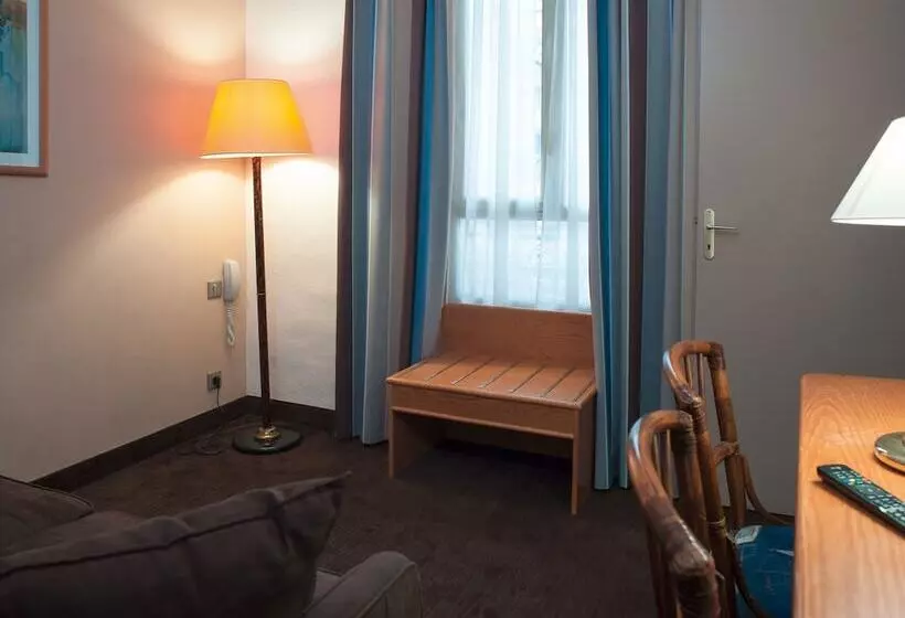 Quarto standart individual, Esprit D Azur