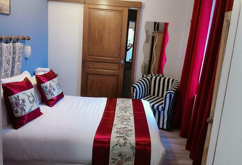 スタンダードルーム, Hostellerie Des Voyageurs