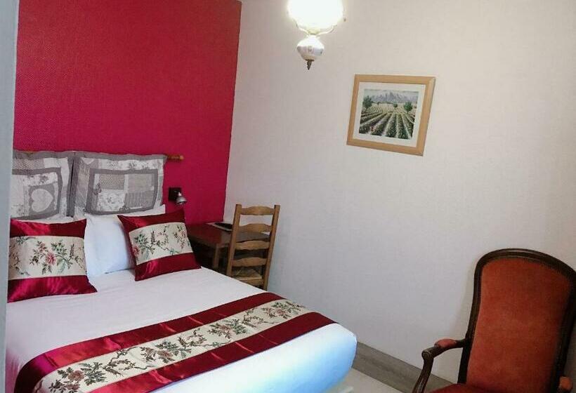 スタンダードルーム, Hostellerie Des Voyageurs