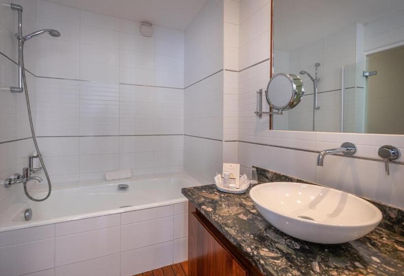 高级园景房, Hôtel De La Plage