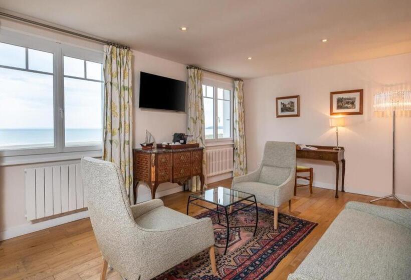 Апартаменты 1 Спальня Вид на Море, Hôtel De La Plage