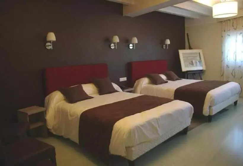 スタンダード４人部屋, Hôtel Saint Hubert