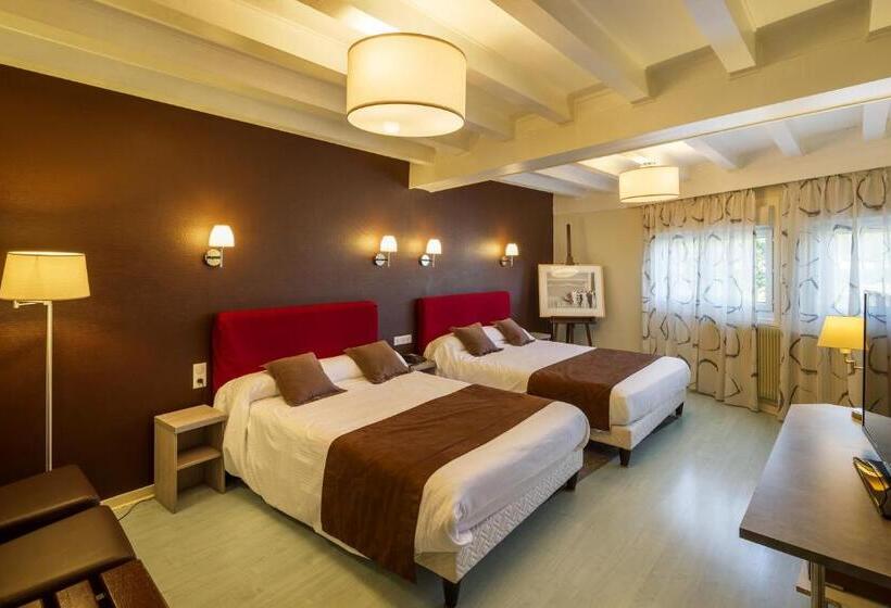 四人标准间, Hôtel Saint Hubert