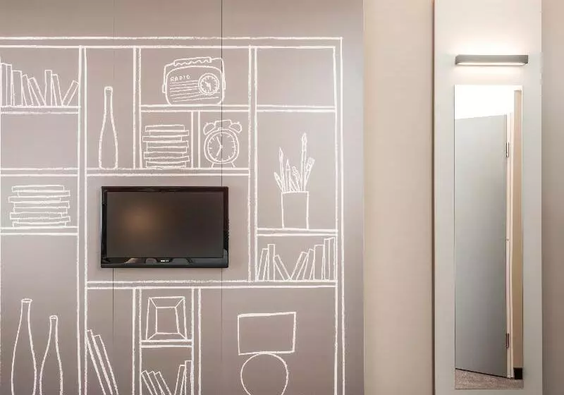 اتاق استاندارد سه نفره, Ibis Dijon Gare
