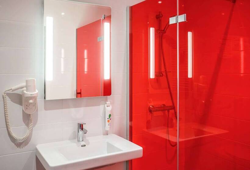 Номер Стандарт, Ibis Styles Saumur Gare Centre