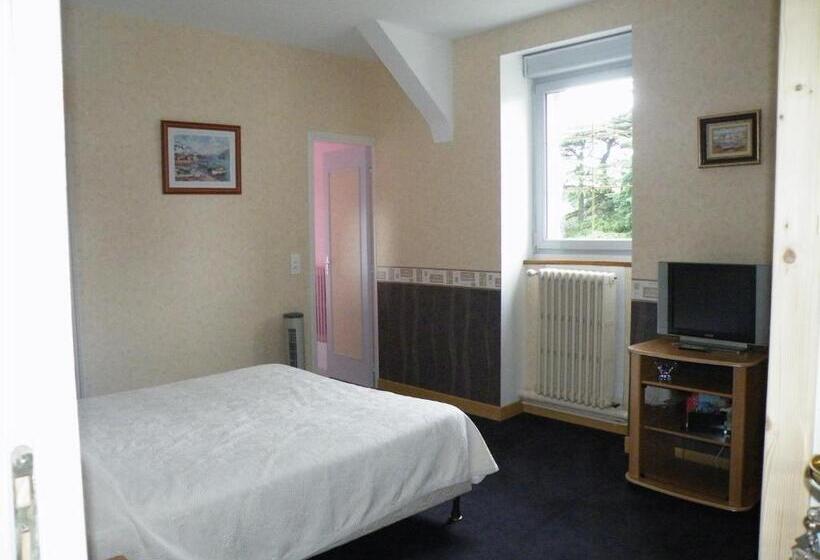 غرفة كلاسيكية, La Renaudière