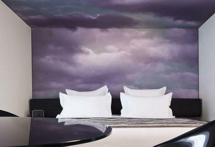 プレミアムルーム, Le 7 Eiffel Hotel By Malone