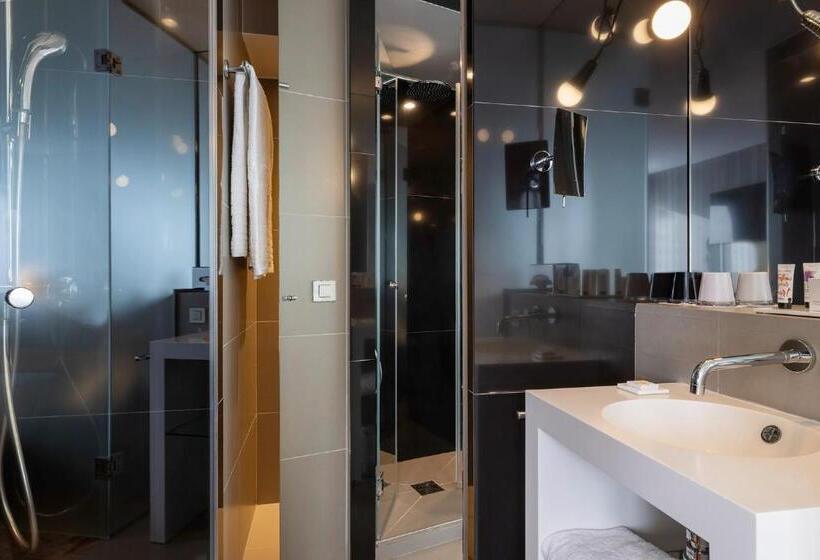 ファミリールーム, Le 7 Eiffel Hotel By Malone