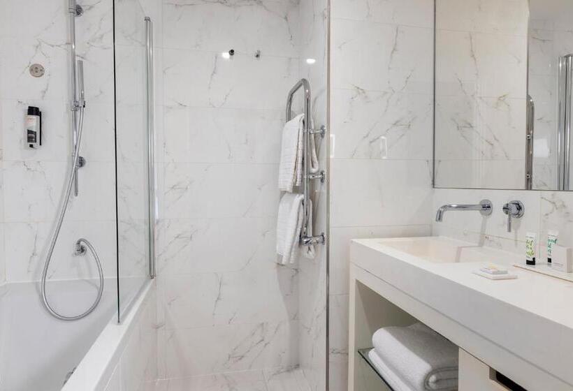 プレミアムルーム, Le 7 Eiffel Hotel By Malone