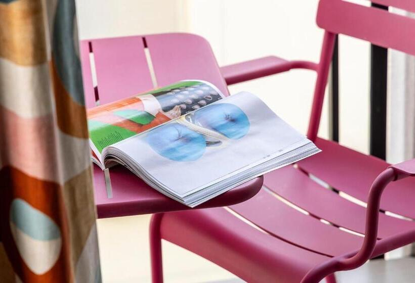 テラス付きデラックスルーム, Le 7 Eiffel Hotel By Malone