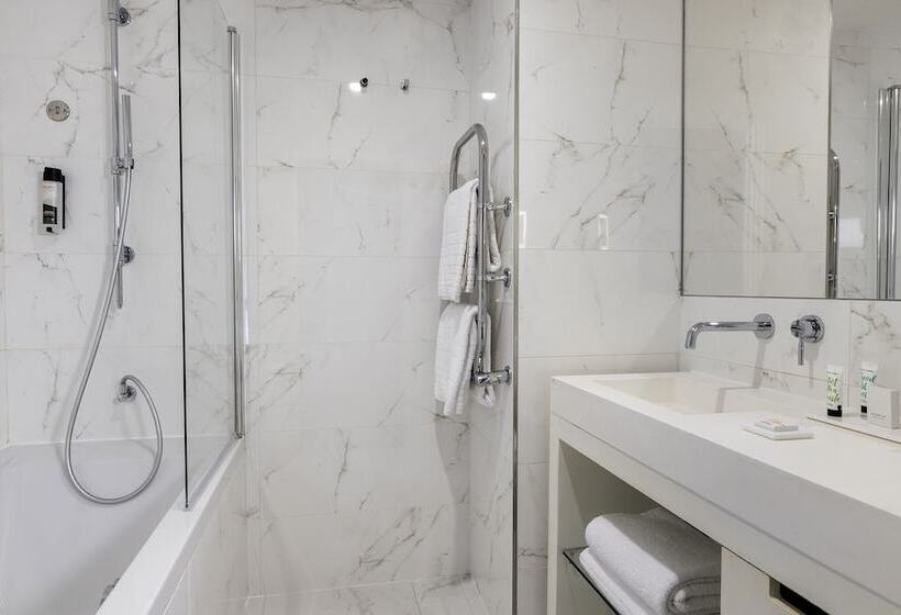 プレミアムルーム, Le 7 Eiffel Hotel By Malone