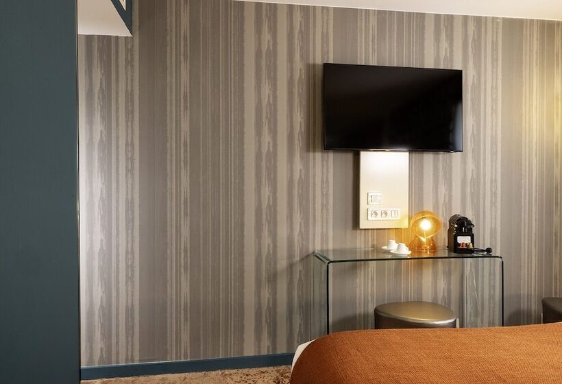 ファミリールーム, Le 7 Eiffel Hotel By Malone