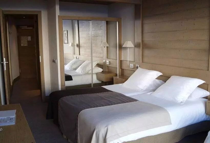 Prestige Værelse, Le Ski d'Or