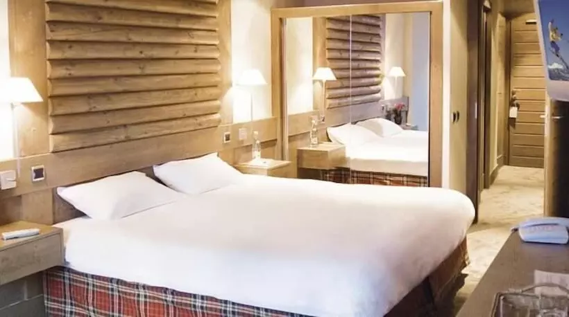 Prestige Værelse, Le Ski d'Or