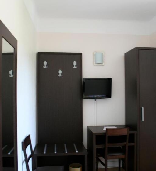 Номер Стандарт, Logis Hôtel Le Jabron